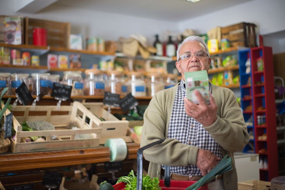 How Can I Grocery Shop and Read Labels to Lower Sodium Without Potassium Salt Substitutes?