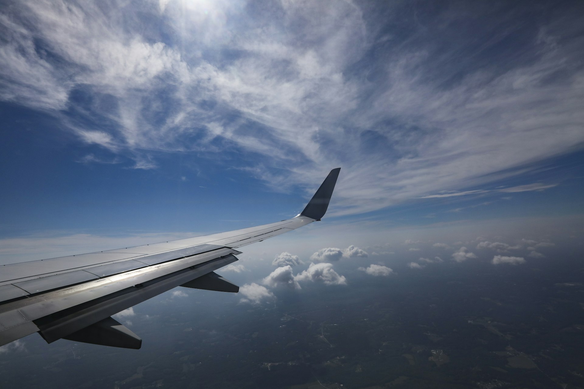 Practical Strategies to Minimize Your Carbon Footprint When Traveling